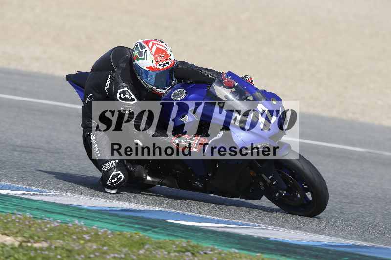 /Archiv-2024/01 26.-28.01.2024 Moto Center Thun Jerez/Gruppe gruen-green/32